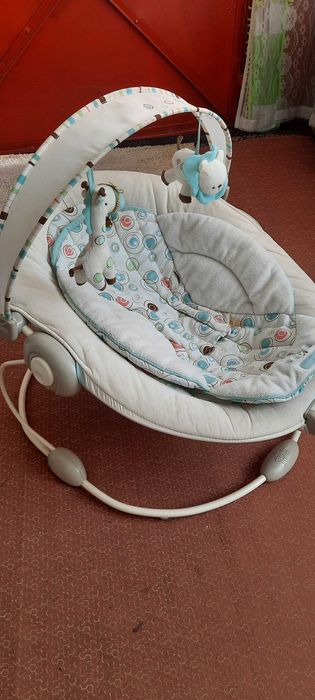 Детска интерактивно столче