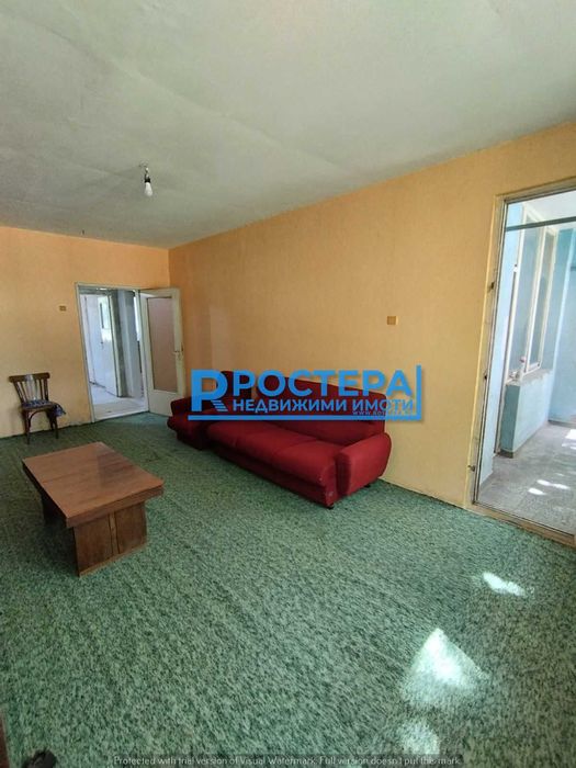 Продава се Четиристаен апартамент в Търговище, Център - 90 кв.м за 958 €/кв.м - Снимка #1