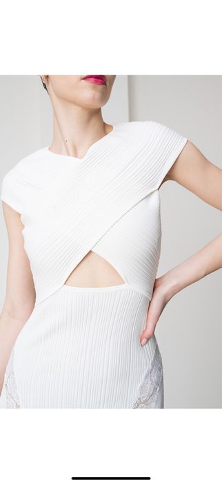Rochie self portrait