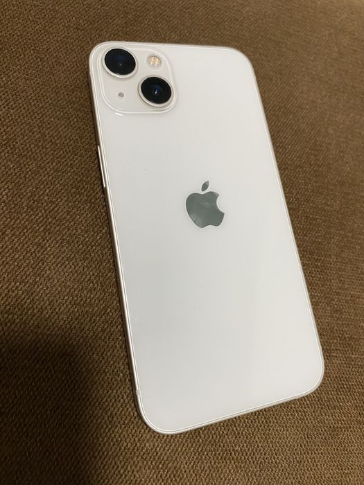 Продаю iPhone 13