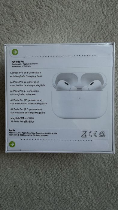 airpods новая продам