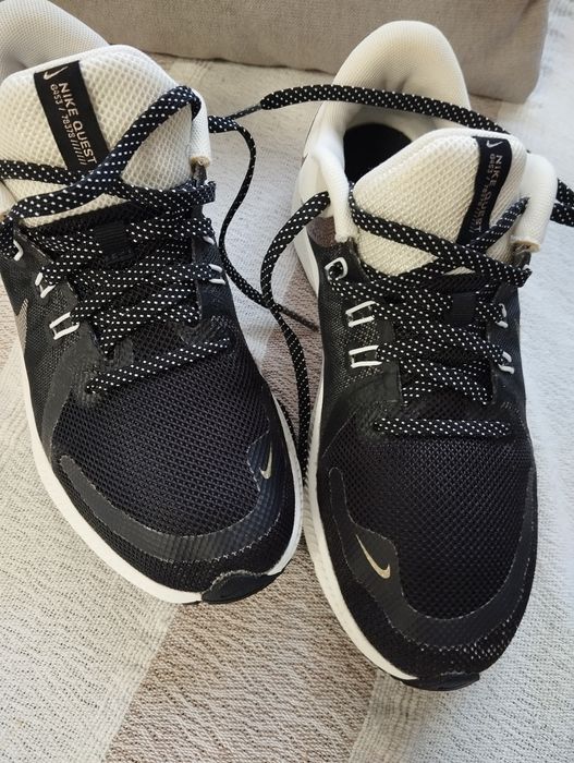 Nike спортни обувки без забележки