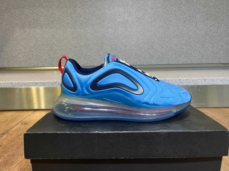 ОРИГИНАЛНИ *** Nike Air Max 720 "University Blue"