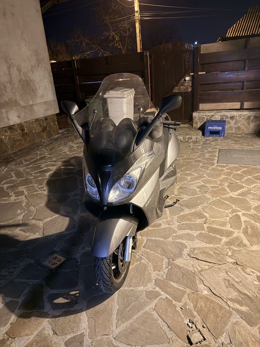 Aprilia atlantic 500