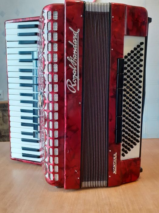 Аккордеон немецкий Рояль стандарт