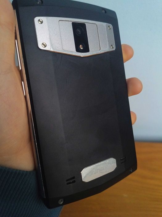 Telefon Unihertz Titan