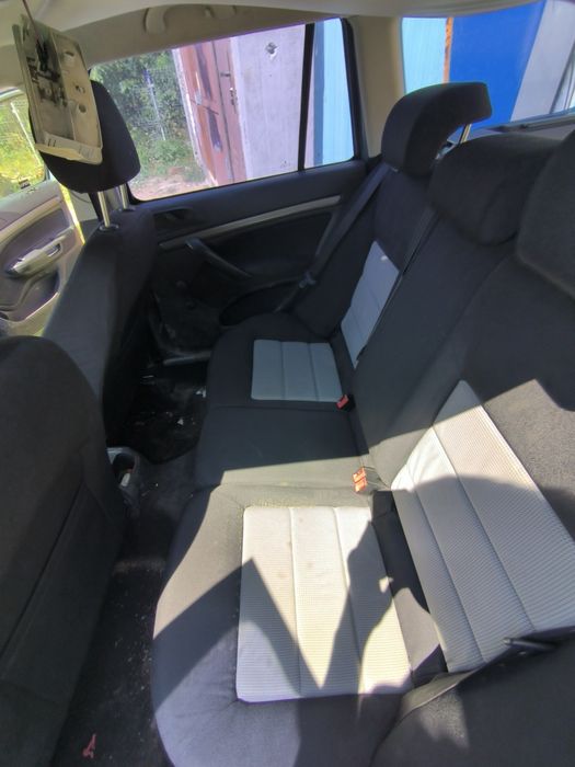 Dezmembrez Skoda Octavia 2