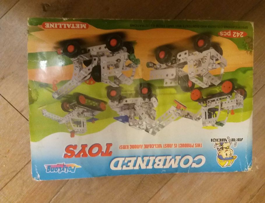 Продам игрушки все 3 вместе