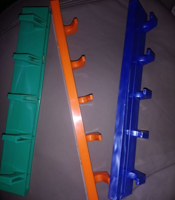 Вешалка настенная