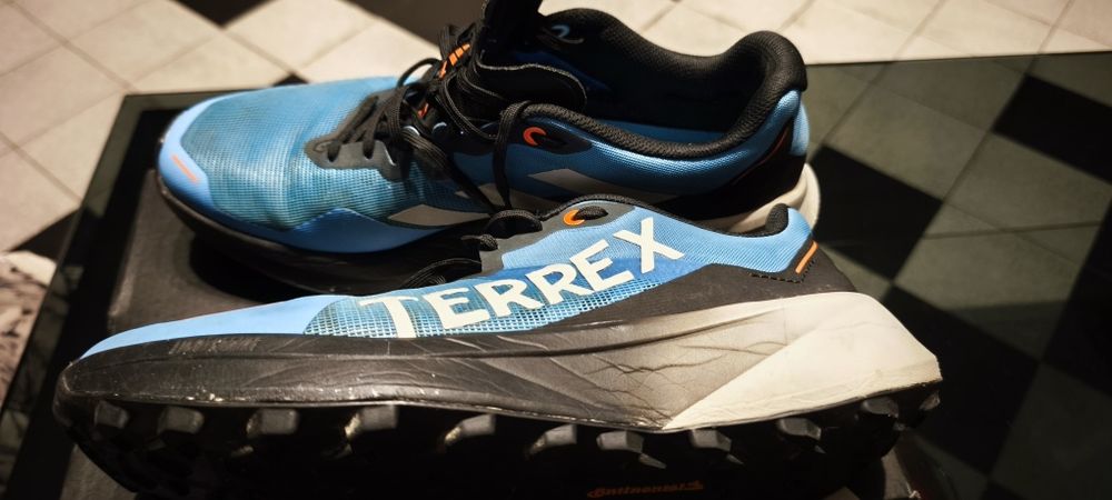 Adidas terrex agravic 3. 43.1/3