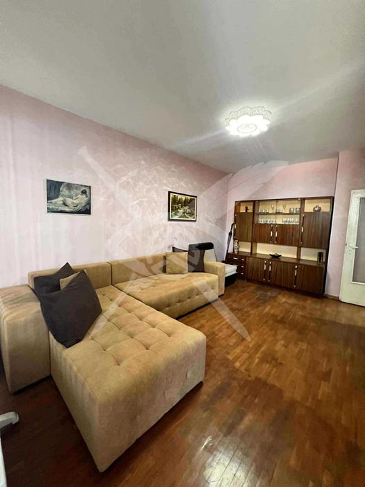 Дава се под наем Двустаен апартамент в Варна, Възраждане 1 - 43 кв.м за 320 € - Снимка #2