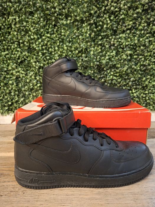 Nike сникърси Nike Air Force 1 Mid'07
Сникърси Air Force 1 Mid '07