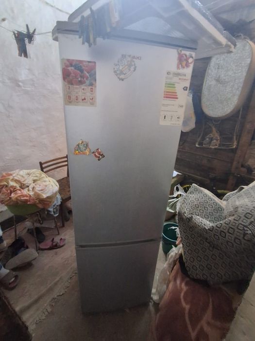 Продам холодильник SHIVAKI