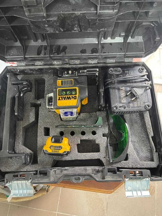 Nivela laser DEWALT XR 12V 3x360° DCE089D1G-QW - pentru piese
