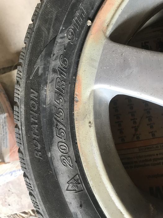 Jante aliaj+cauciucuri iarna