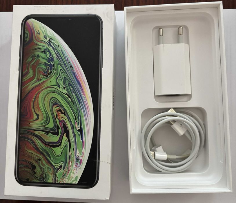 iPhone XS Max 256gb черен
