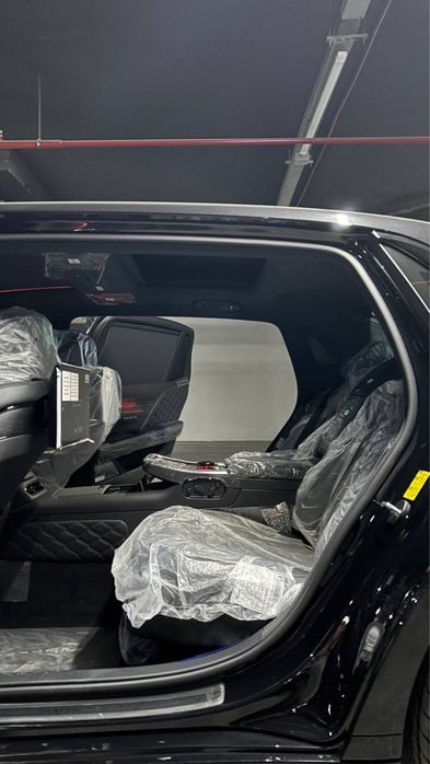 Продаётся Genesis G90 Long VIP, Night Series
