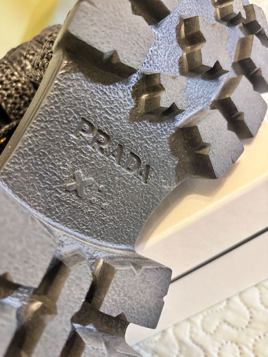 Prada Monolith Crochet Cage Sandals / Сандали 38 номер