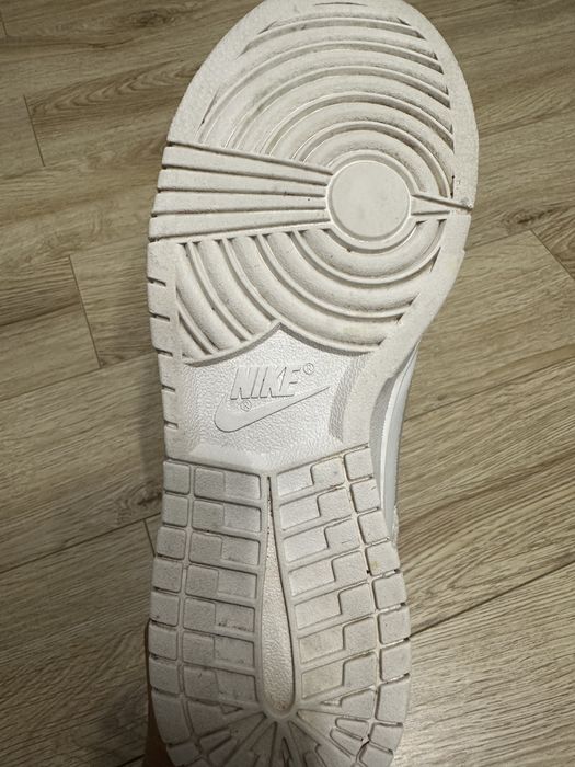 Продаю Nike Dunk Low Iridescent Swoosh оригинал
