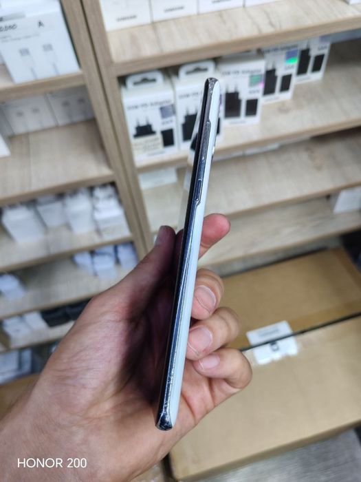 Samsung s20 pilus 8/256