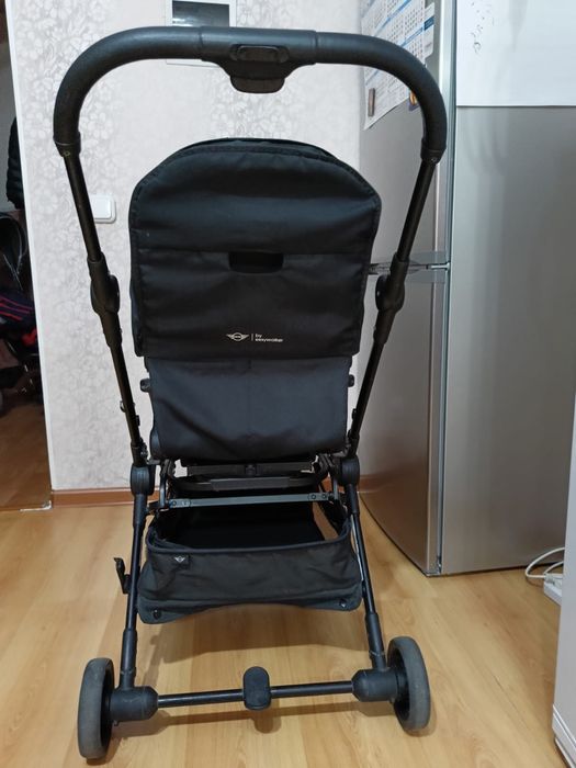 Продам коляску Easywalker MINI Buggy, черного цвета