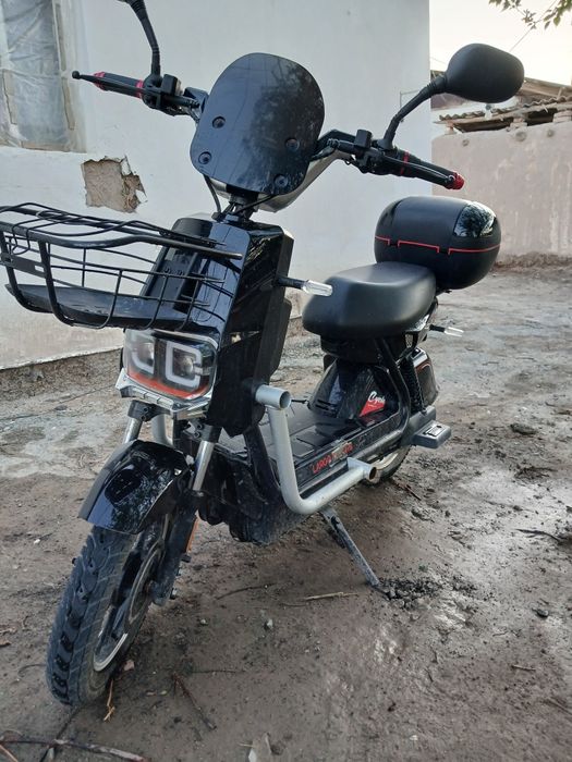 Redline Skuter / скутер