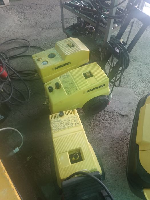 Vanzare si reparatii aparate cu apa calda sau rece karcher.