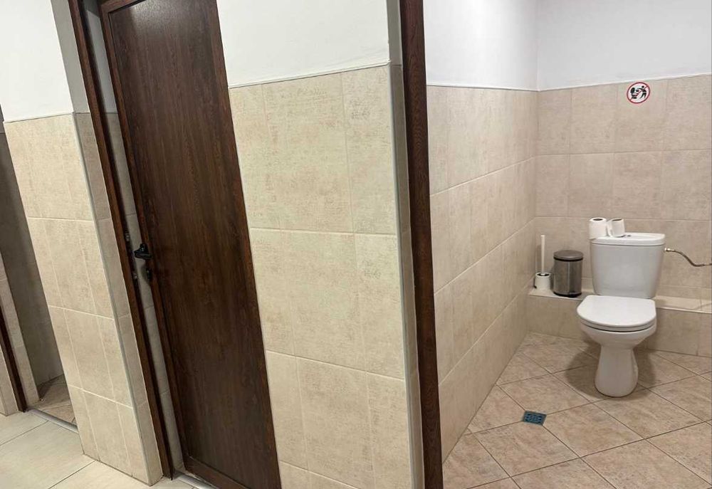 Дава се под наем Офис в Варна, Трошево - 230 кв.м за 1994.61 € - Снимка #5