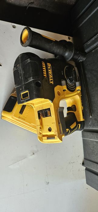 Rotopercutor Dewalt DCH 273