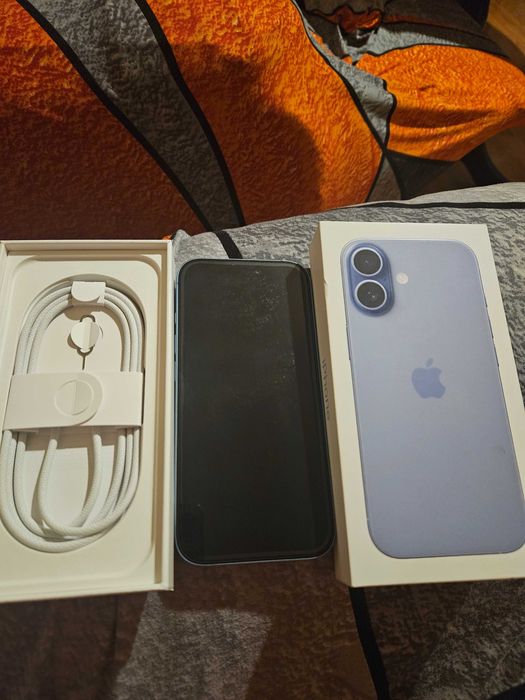 Телефон iphone17