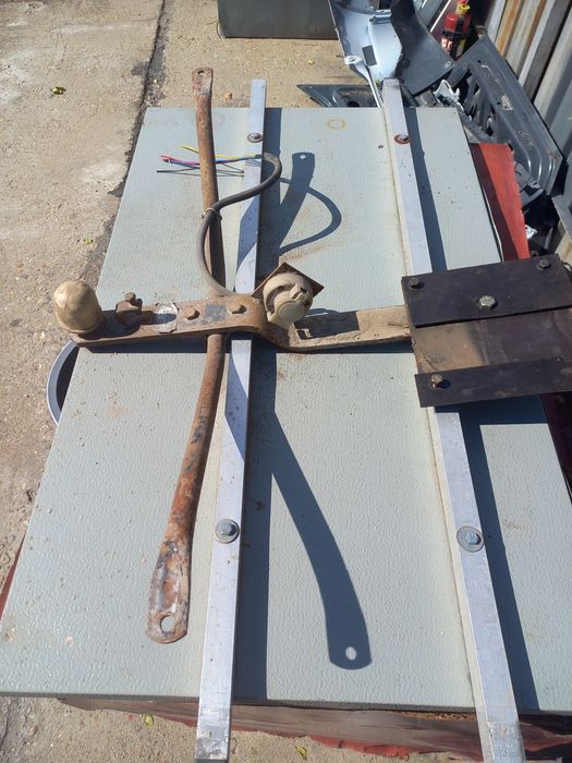 Теглич за Lada Samara