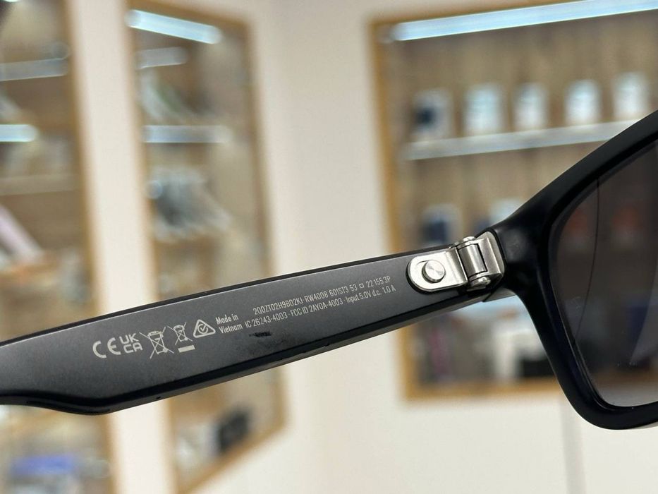Ray-Ban 1  Комплектация: нет