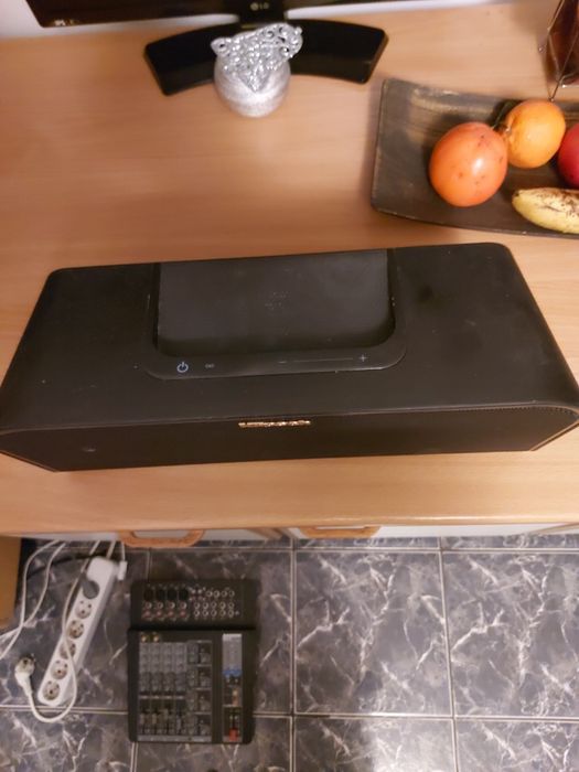 Klipsch kmc 3.Samson mixer .Harman Kardon go play wireless.