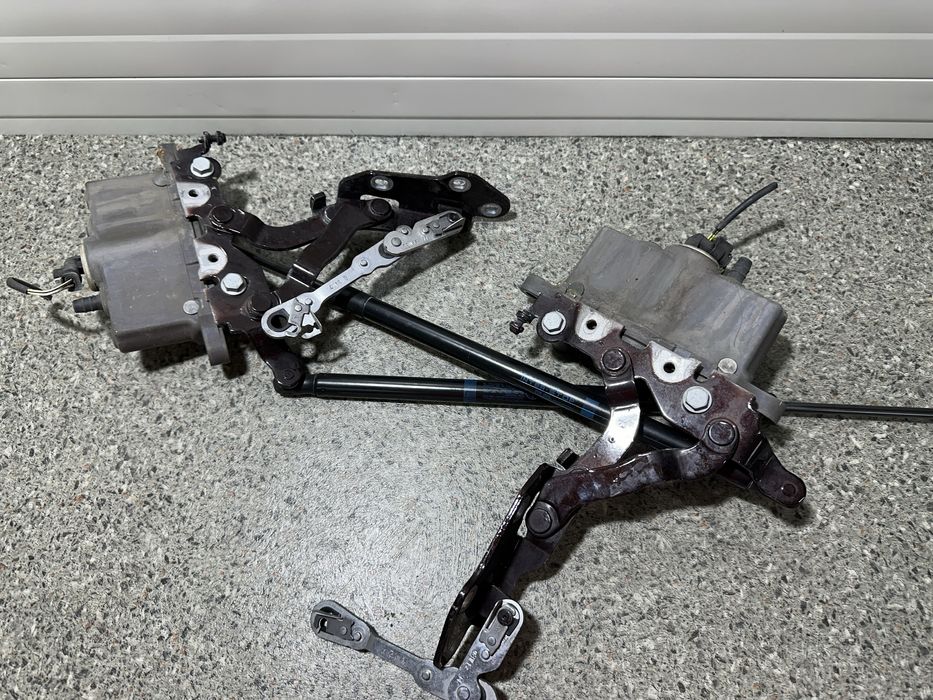 Balama cu capsa capota Mercedes Clasa E Class W212