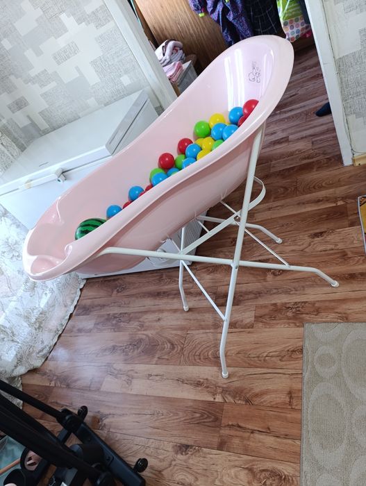 Продам ванночку для купания