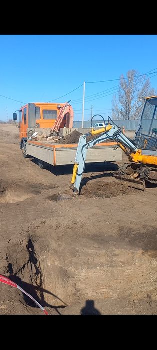 Миниэкскаватор   " JCB "