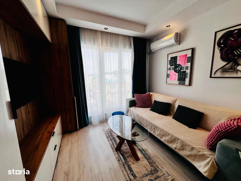 Studio dublu Comsopolis