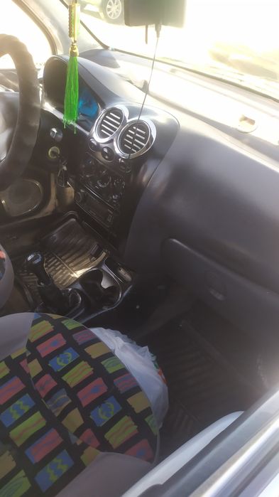 Matiz sotiladi xolati yaxshi .metan gazi bor
