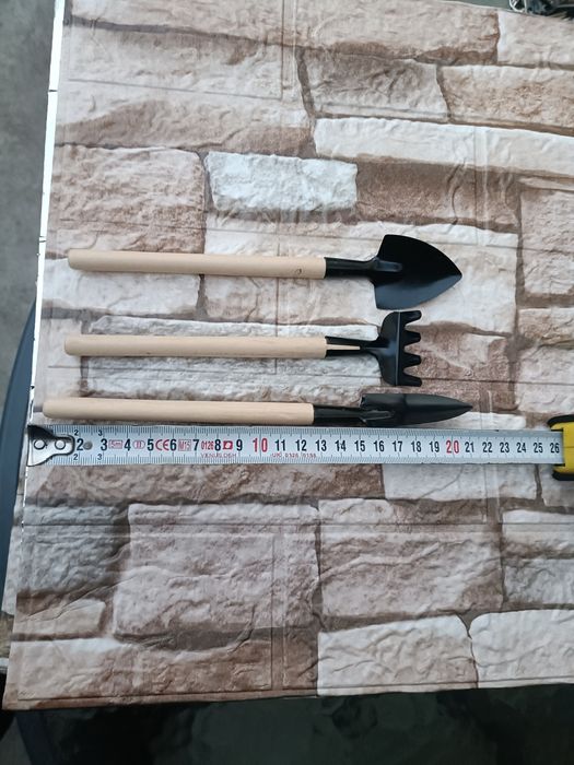 Doar azi! Set pentru ghivece