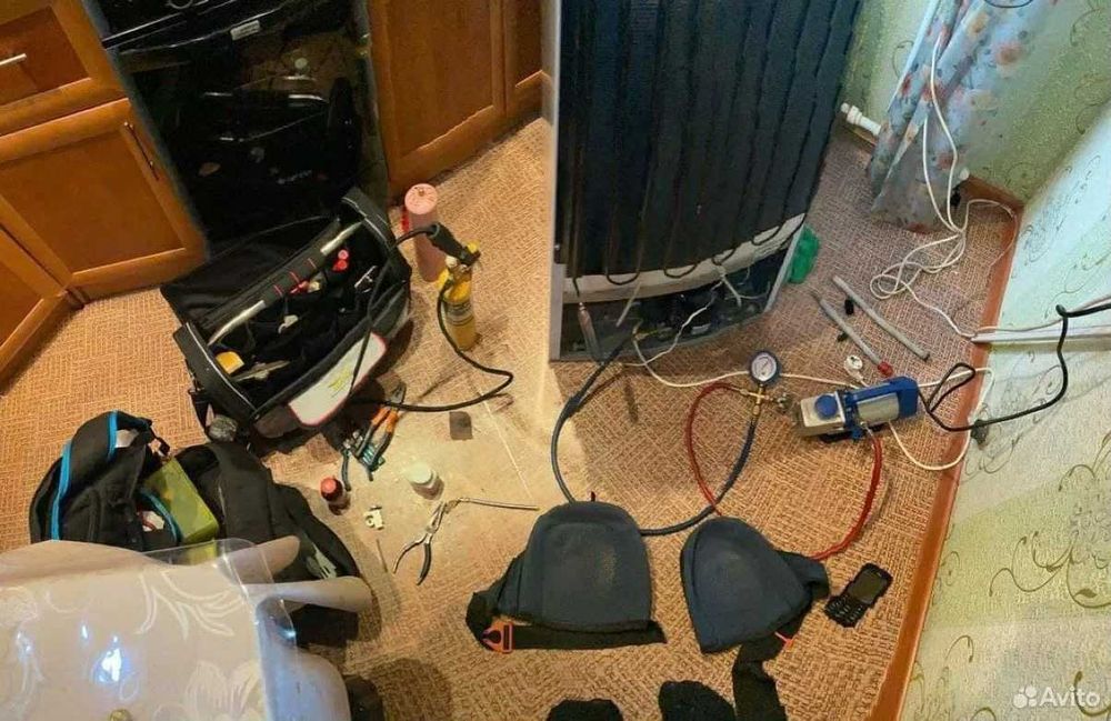 Ремонт холодильников. Заправка фреоном