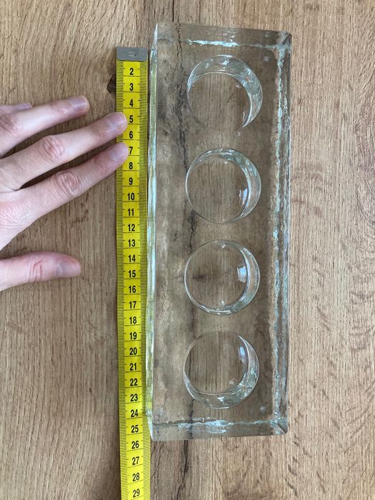 Масивен стъклен свещник