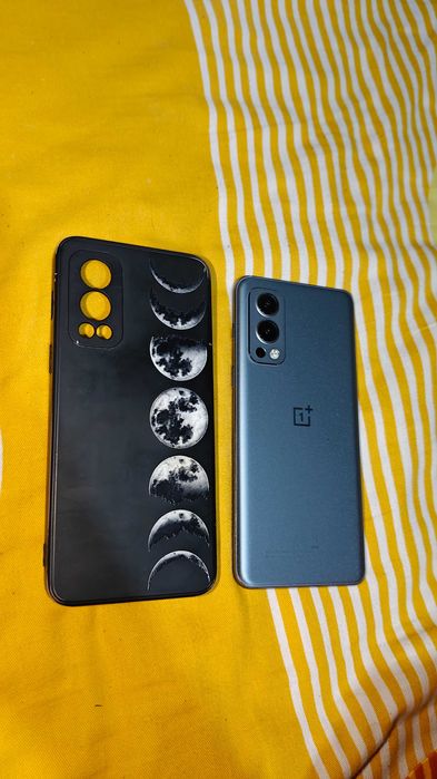 Телефон OnePlus Nord 2 5G