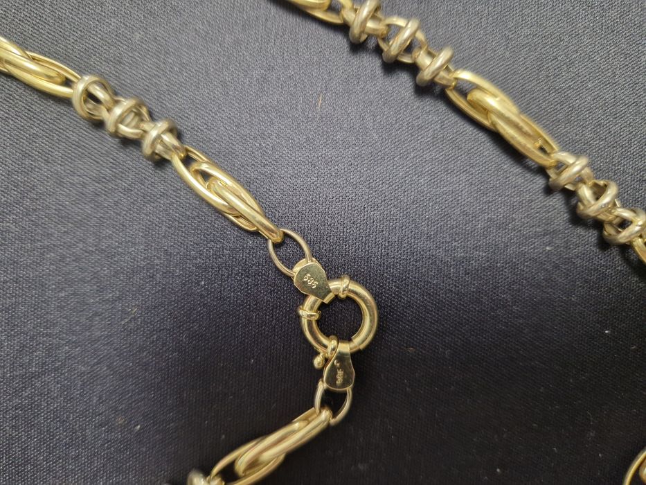 Златен синджир с кръст 14 карата