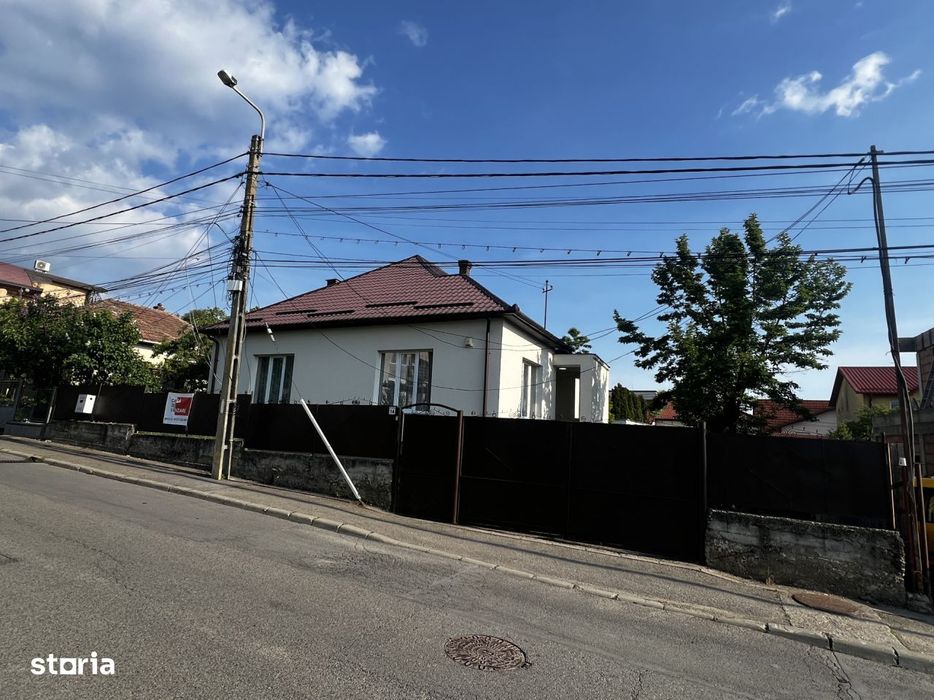 Casa de vanzare in cartierul Andrei Muresanu