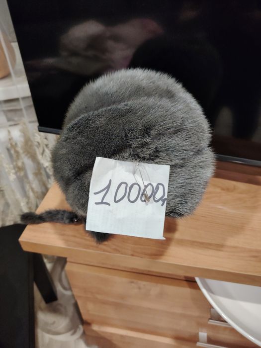 Продам шапки б/у