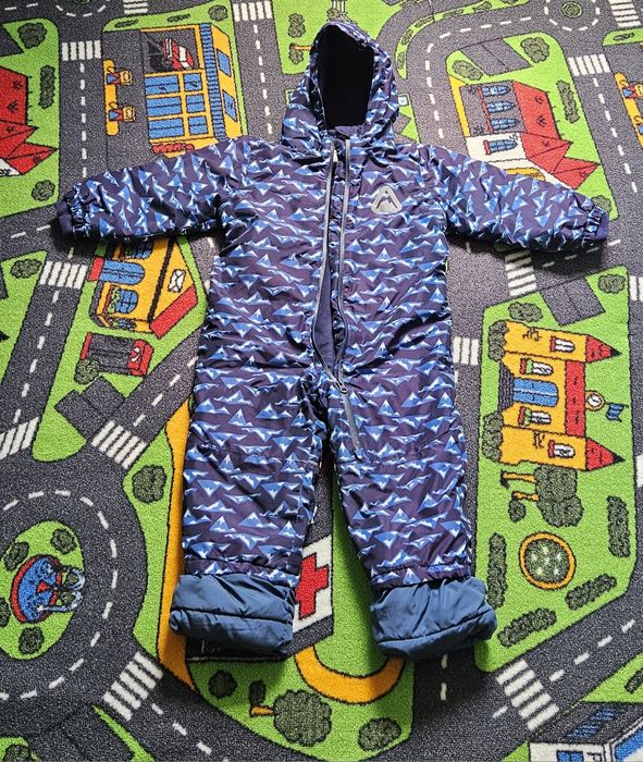 Combinezoane iarna mărimea 18-24 luni