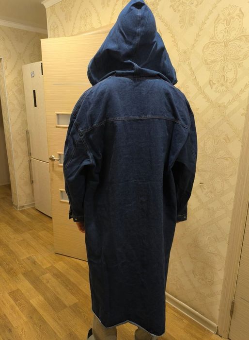 Джинсовая плащ, тренч