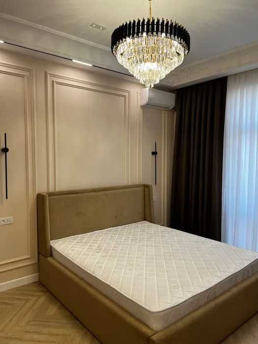 ПРОДАЖА ПО ВЫКУПНОЙ ЦЕНЕ! Яккасарайский Шота Руставели ID10