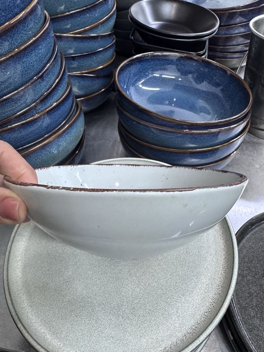 Тарелки. Супницы. Мантоварка