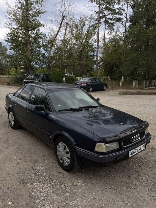 Продам Ауди б4.